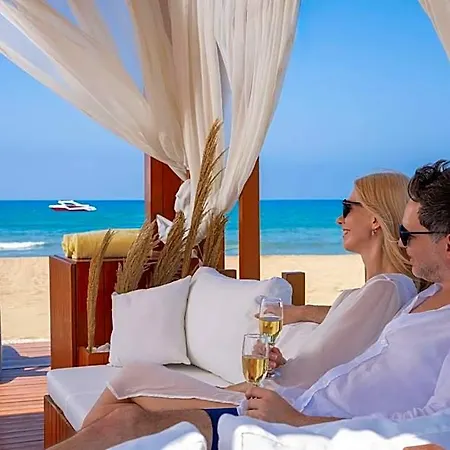Oz Side Premium Otel 5*